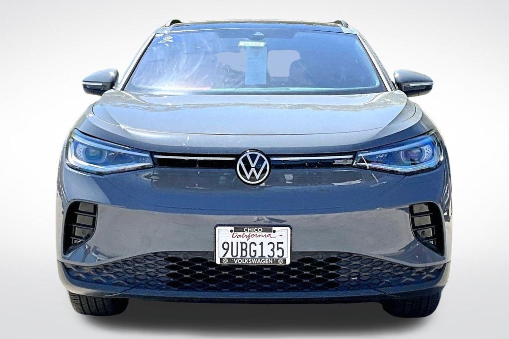 2025 Volkswagen ID.4 — side profile view